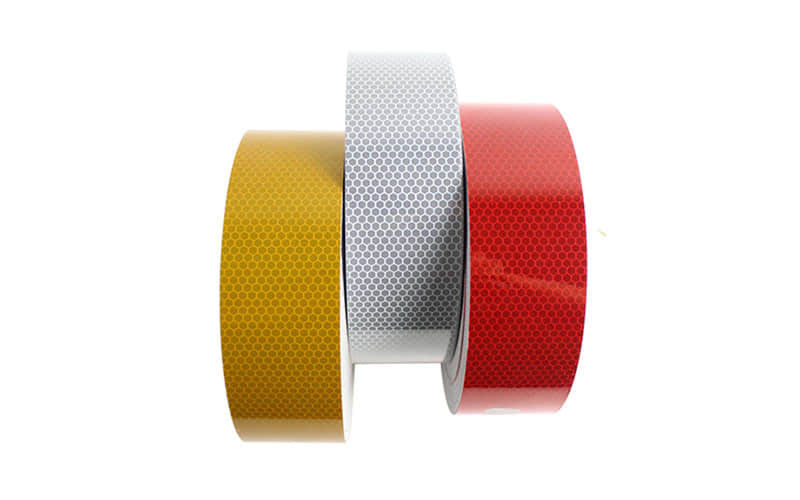 Reflections label with hexagon pattern