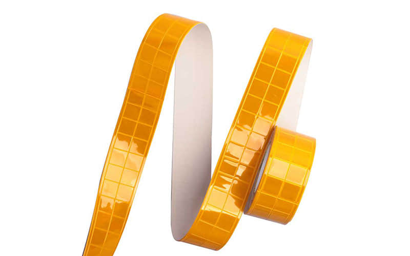 Reflective Sheeting Manufacturer | High-Quality Reflective Vehicle Decals and Traffic Signage Solutions | Comprehensive Technical Support