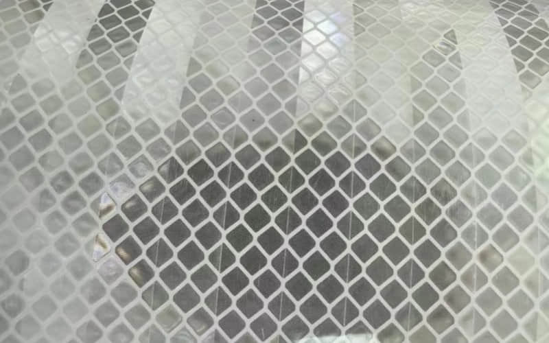 Reflective Sheeting Manufacturer | High-Quality Reflective Vehicle Decals and Traffic Signage Solutions | Comprehensive Technical Support